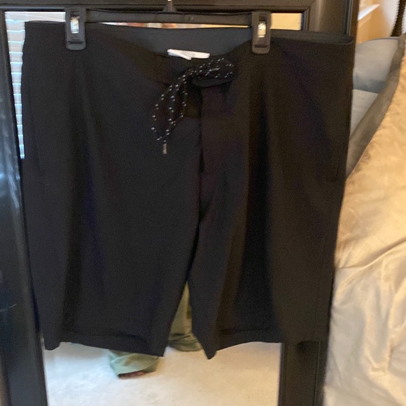 Black Board Shorts - Picture 1 of 6